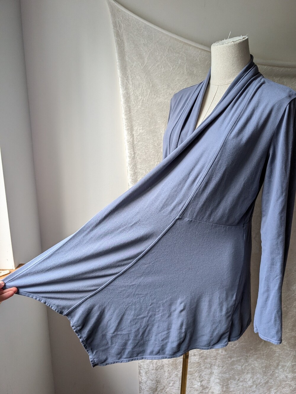 Athleta Nylon Agagra Waterfall Open Cardigan Yoga Cover Up Grey Blue Color